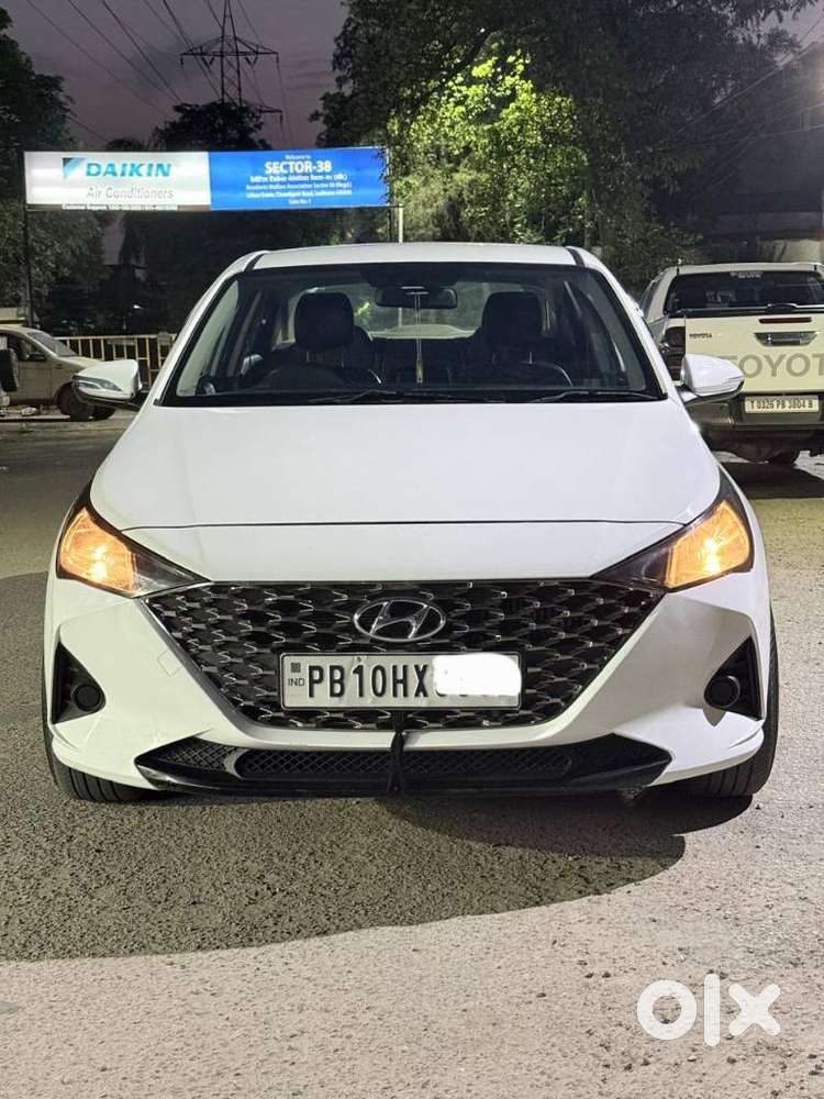 Hyundai Verna 1.5 S Plus Diesel Mt, 2022, Diesel
