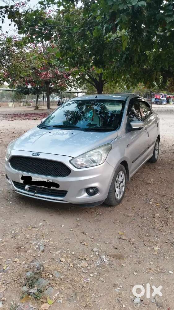Ac Chilled . Tyres 80 Prcnt..full Condition