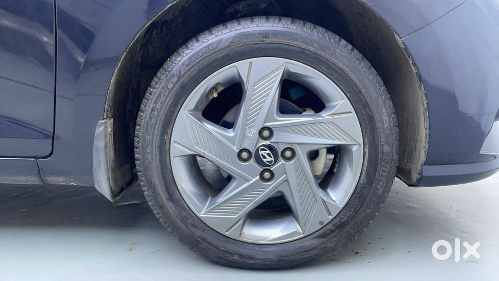 Hyundai Verna 1.5 Sx Ivt, 2022, Petrol