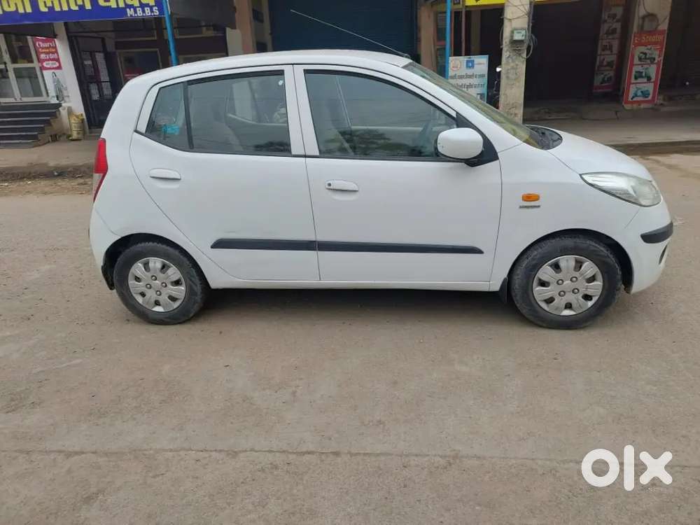 Hyundai I10 Sportz Petrol 2010