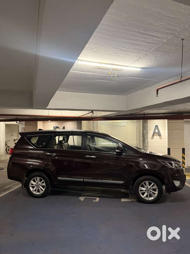 Toyota Innova Crysta 2.8 Gx At 8s, 2017, Diesel