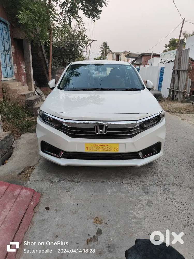 Honda Amaze 2023 Petrol 12000 Km Driven