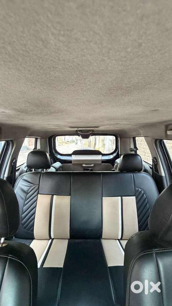 Mahindra Tuv300 Plus  Excellent Condition  Single Owner