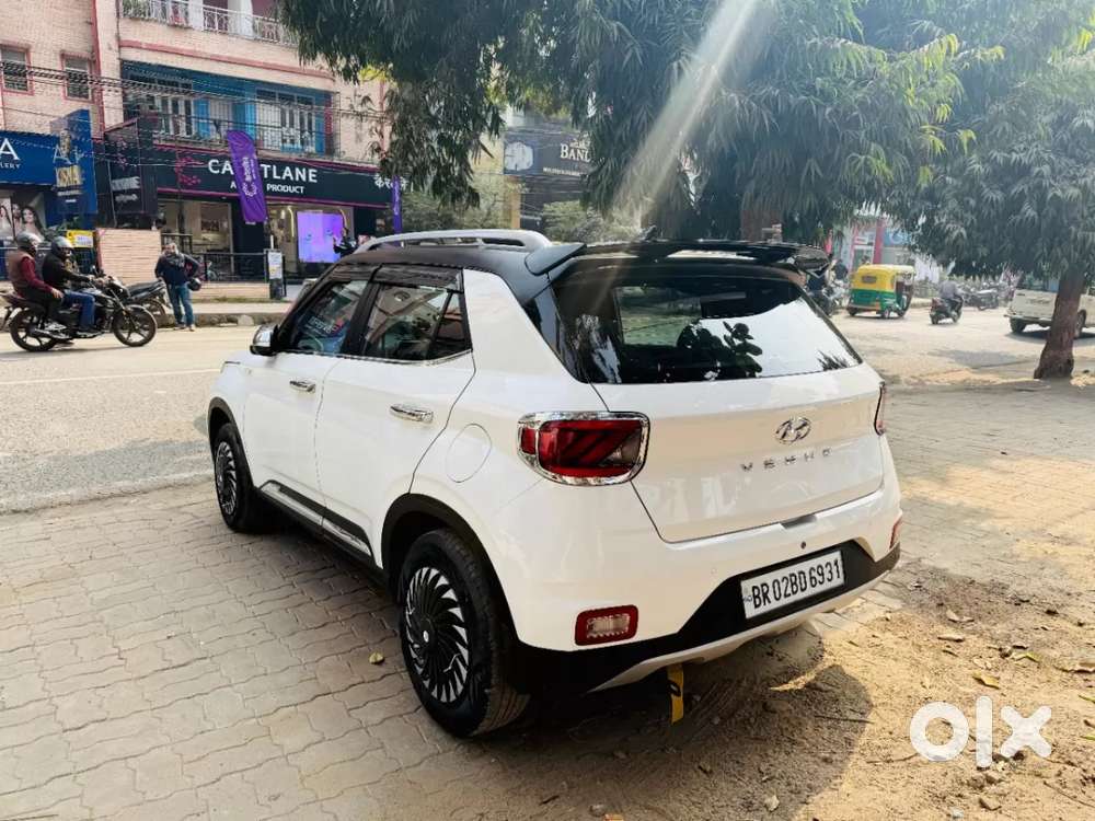 Hyundai Venue 1.2 S Plus, 2022, Petrol