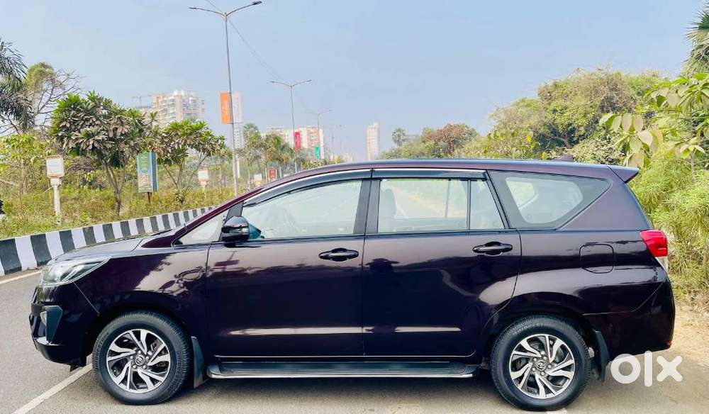 Toyota Innova Crysta 2.8z Automatic, 2017, Diesel