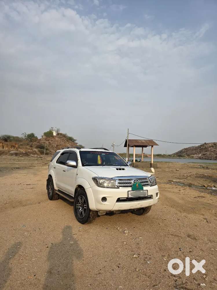 Toyota Fortuner 3.0 L Mt