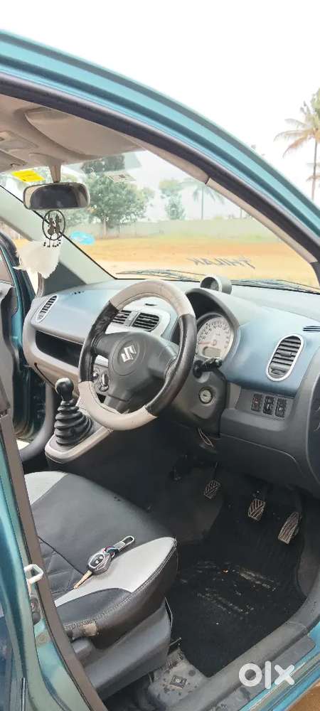 Maruti Suzuki Ritz Petrol Manual 2010