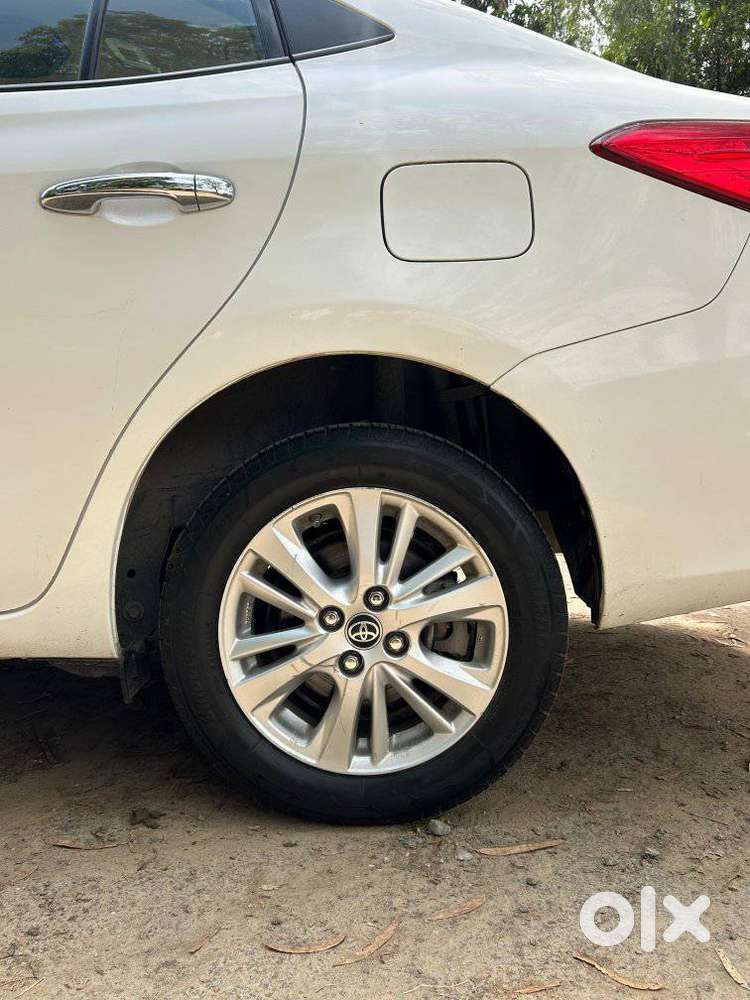 Toyota Yaris Vx Cvt, 2018, Petrol
