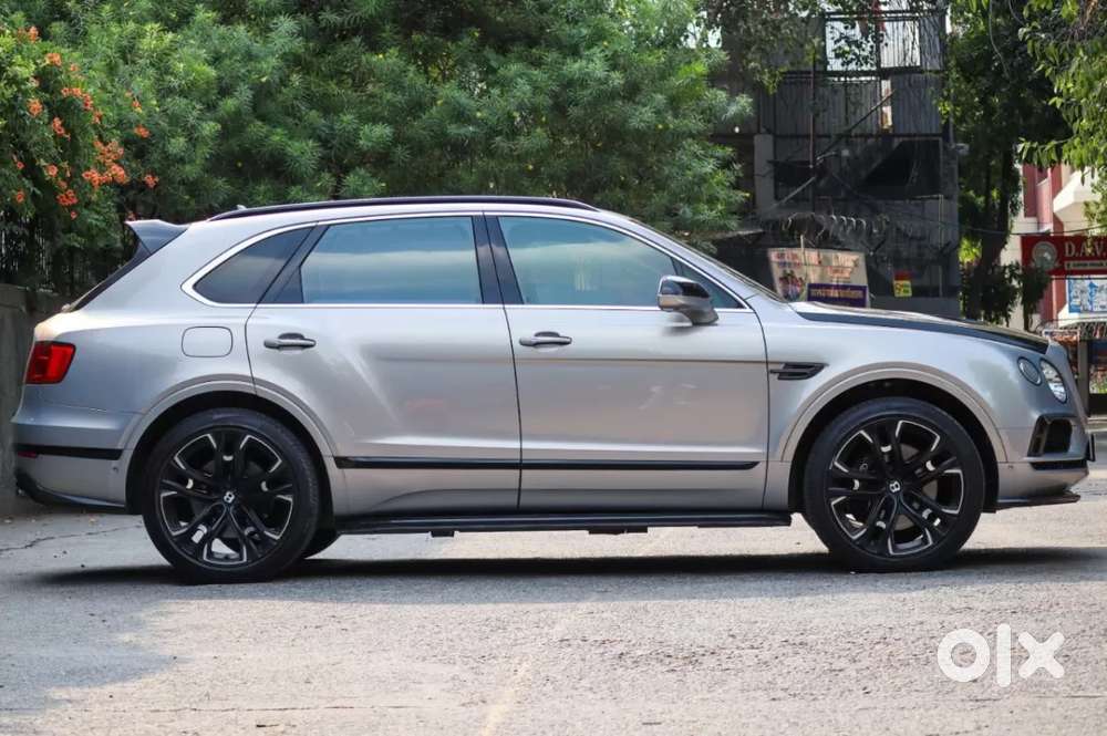 Bentley Bentayga, 2017, Petrol