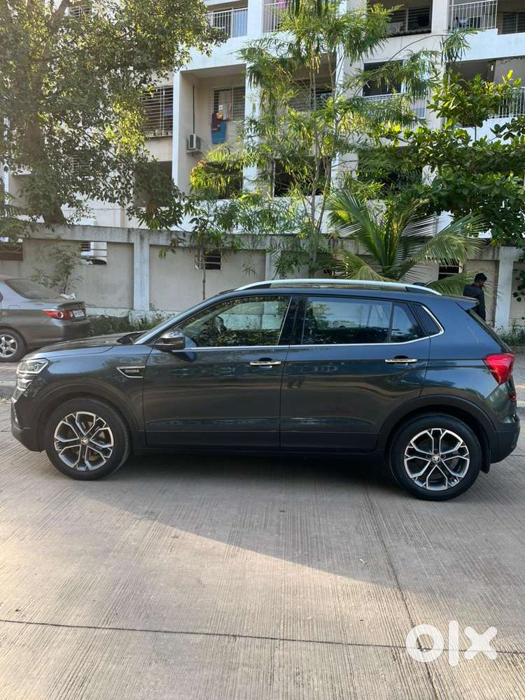 Skoda Kushaq 1.0 Tsi Style At (6 Airbags), 2021, Petrol