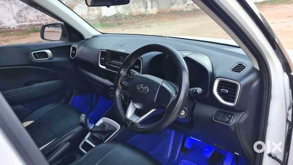 Hyundai Venue S Diesel, 2021, Diesel