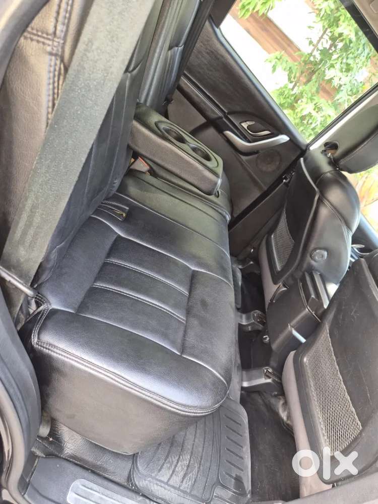 Mahindra Xuv500 W9 1.99, 2021, Diesel