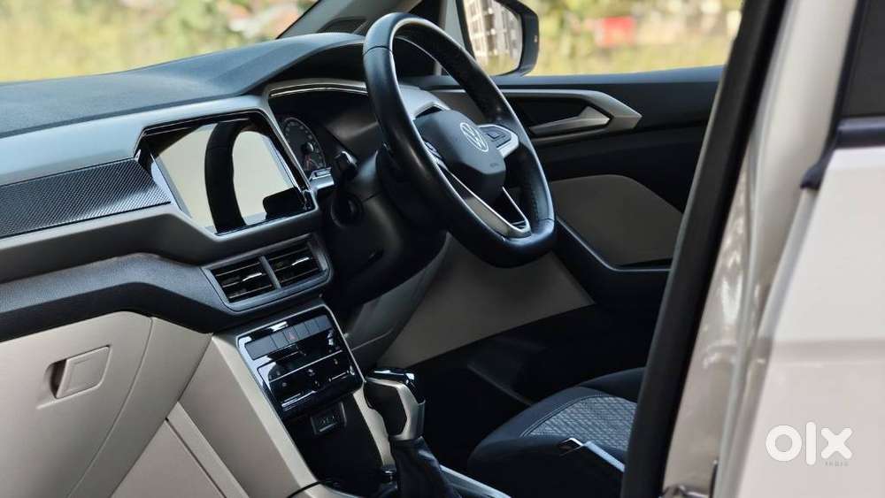 Volkswagen Taigun 1.0 Tsi Highline At, 2022, Petrol