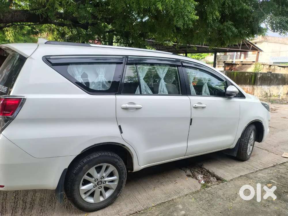 Toyota Innova Crysta 2018 Diesel Manual