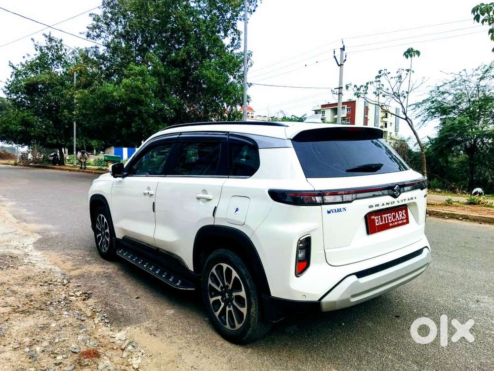 Maruti Suzuki Grand Vitara Alpha Smart Hybrid, 2023, Petrol