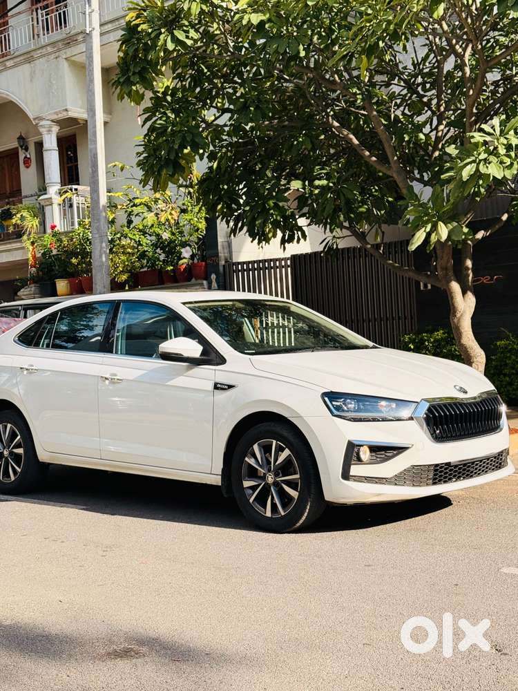 Skoda Slavia 1.5 TSI Style AT, 2022, Petrol