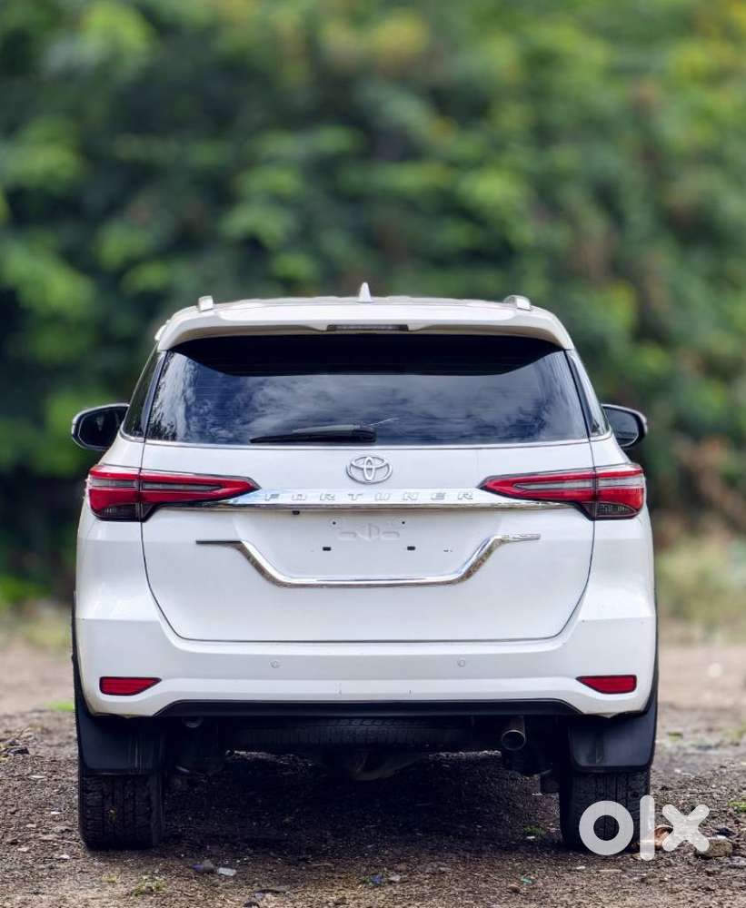Toyota Fortuner 4x2 Manual, 2017, Diesel