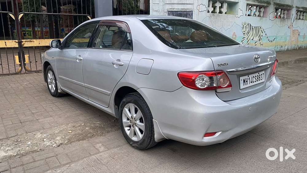 Toyota Corolla Altis [ ] 1.8 Vl At, 2011, Petrol