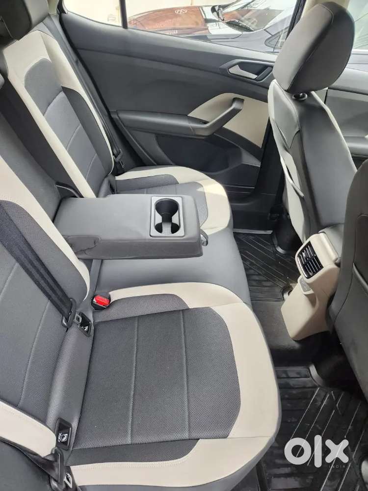 Volkswagen Taigun 1700000 Petrol 10000 Km Driven