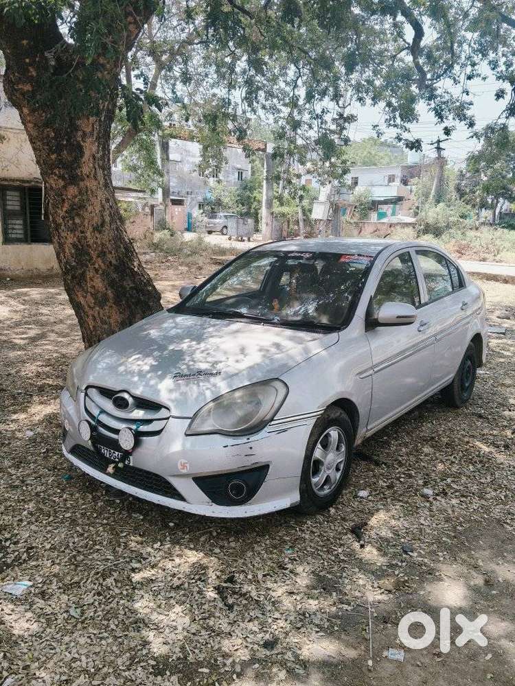 Hyundai Verna Crdi Vgt Sx 1.5, 2011, Diesel