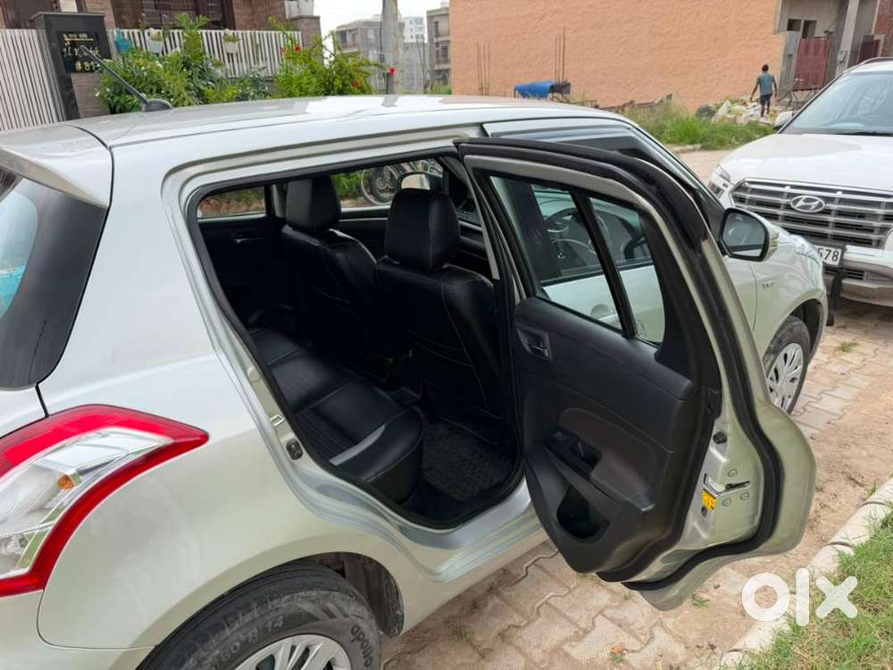 Maruti Swift Vxi 2015