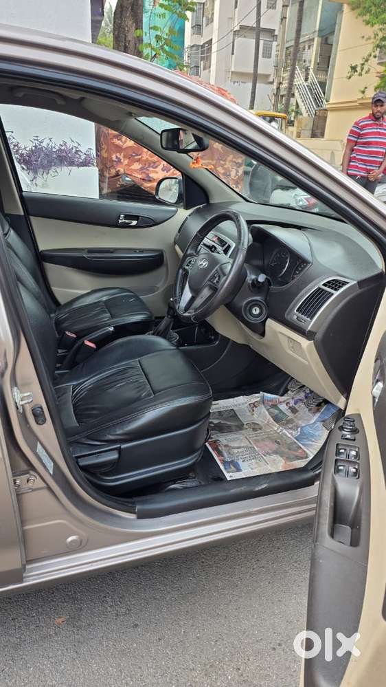 Hyundai I20 2010-2012 1.2 Sportz Option, 2012, Petrol