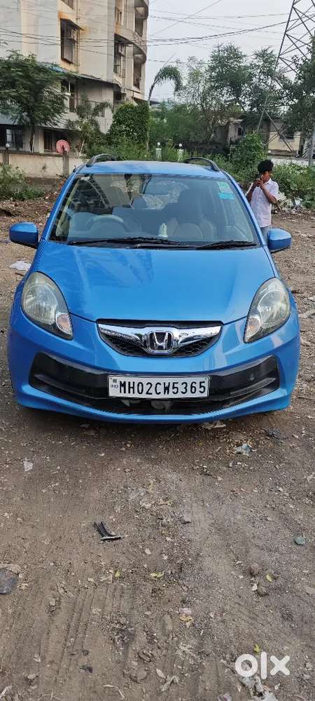 Honda Brio  2013