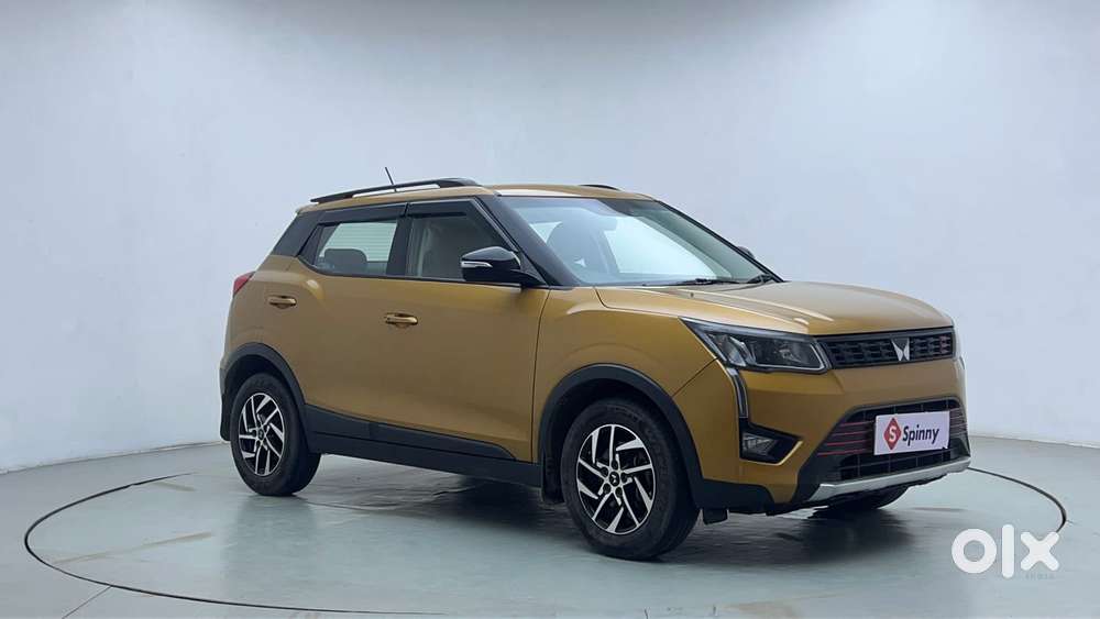 Mahindra Xuv300 Turbosport W8, 2023, Petrol