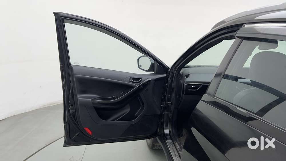 Tata Nexon 1.2 Revotron Xza Plus (o) Dark Edition, 2021, Petrol