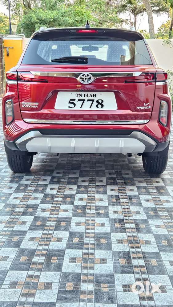 Toyota Urban Cruiser Hyryder 1.5 V Hybrid, 2024, Petrol