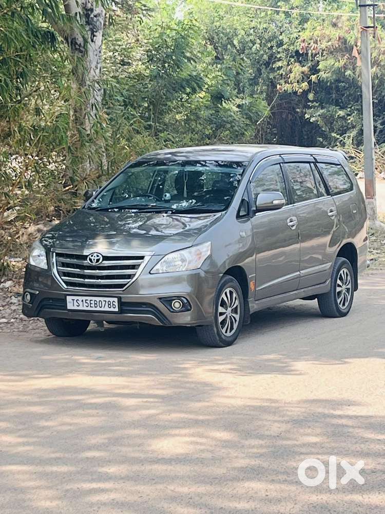 Toyota Innova, 2014, Diesel