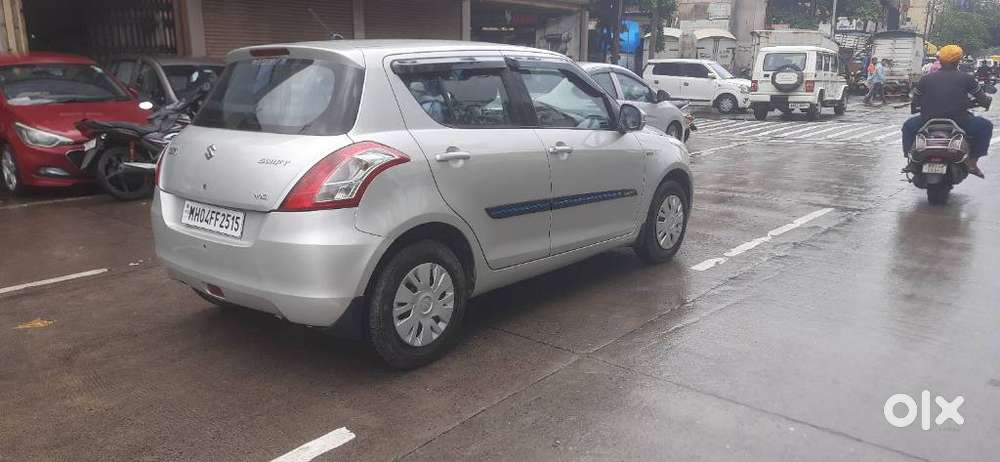 Maruti Suzuki Swift Vxi With Abs, 2012, Petrol