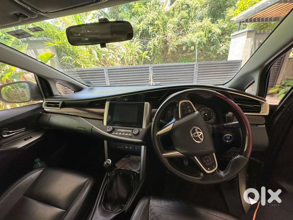 2016 Toyota Innova Crysta Z Option.
