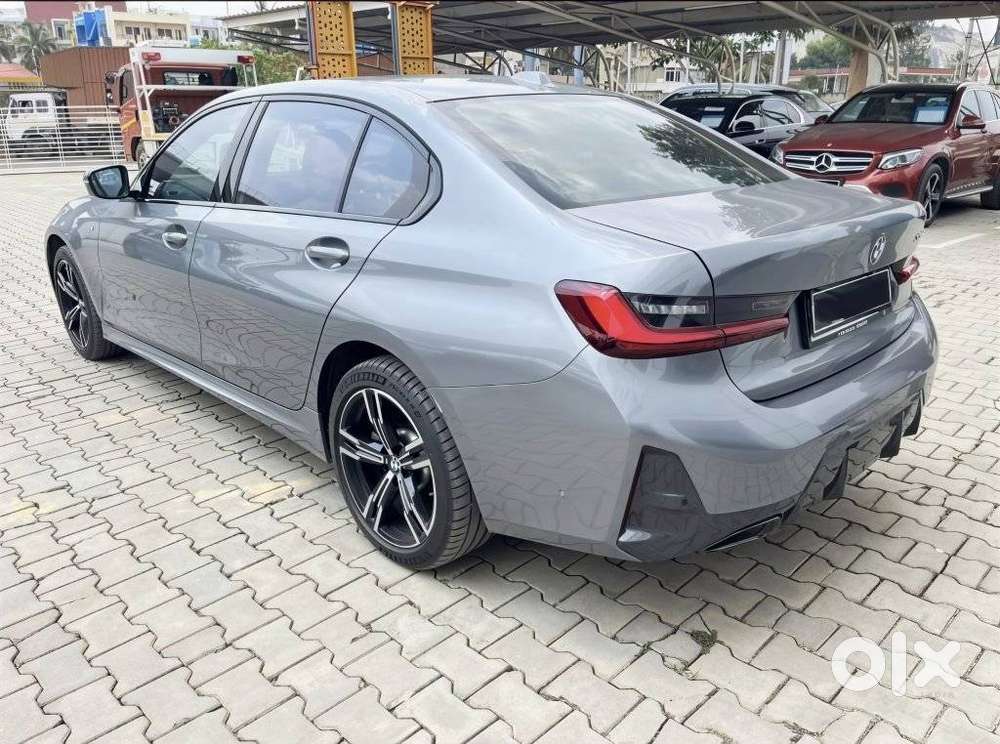 Bmw 3 Series 330i, 2024, Petrol