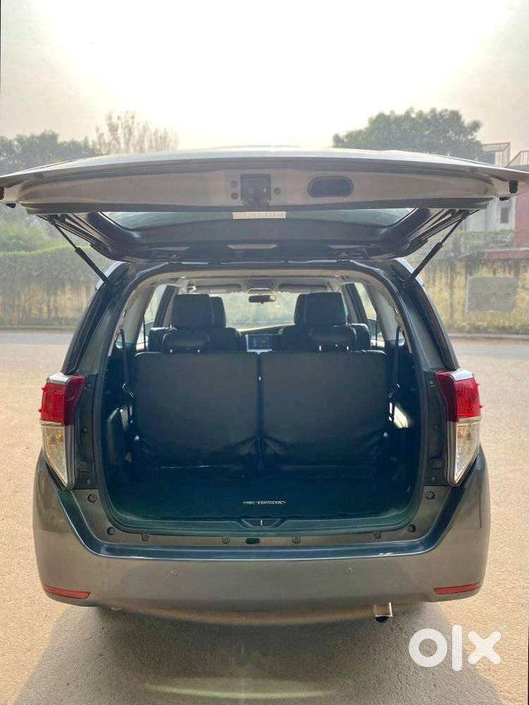 Toyota Innova Crysta 2.4 Vx Mt, 2018, Diesel