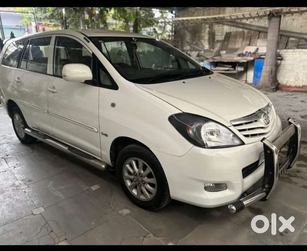 Toyota Innova  2009 Single Hand