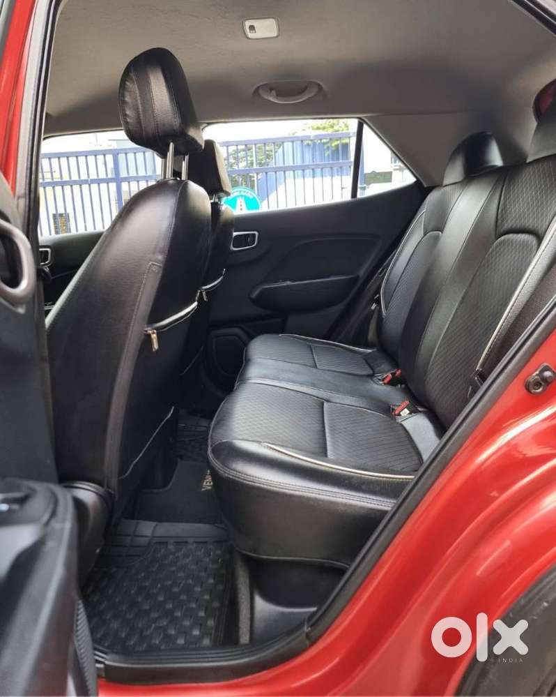 Hyundai Venue S Turbo Dct, 2019, Petrol