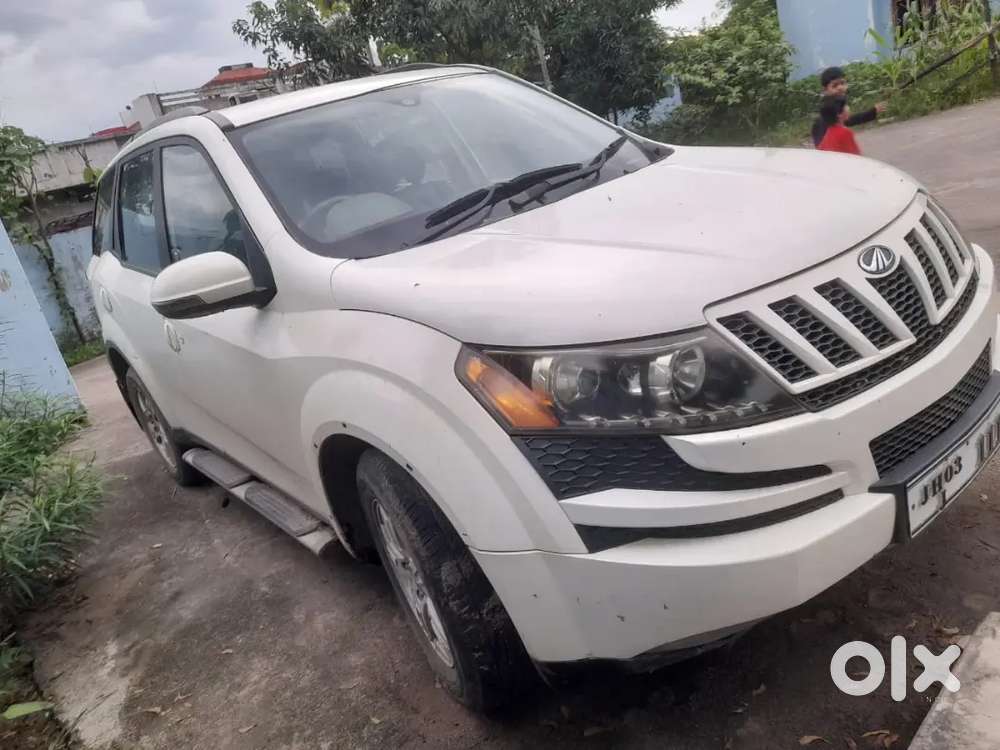 Mahindra Xuv500 2014 Diesel 98000 Km Driven