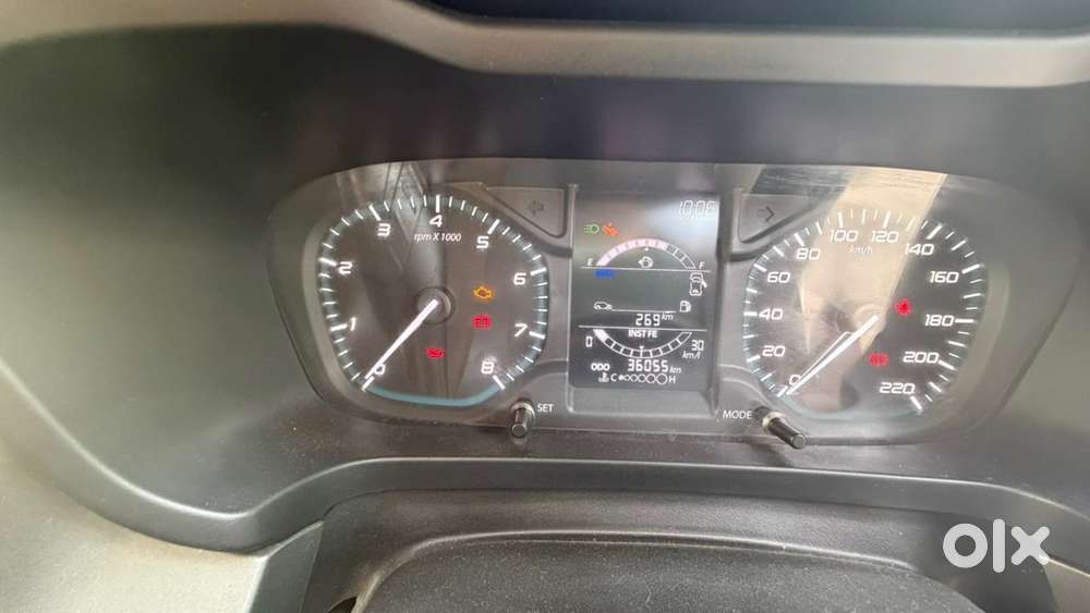 Tata Altoz Petrol 2021