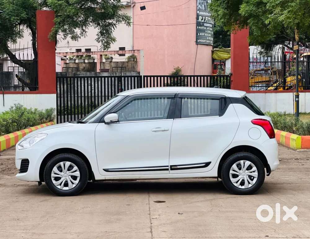 Maruti Suzuki Swift Vxi, 2021, Petrol
