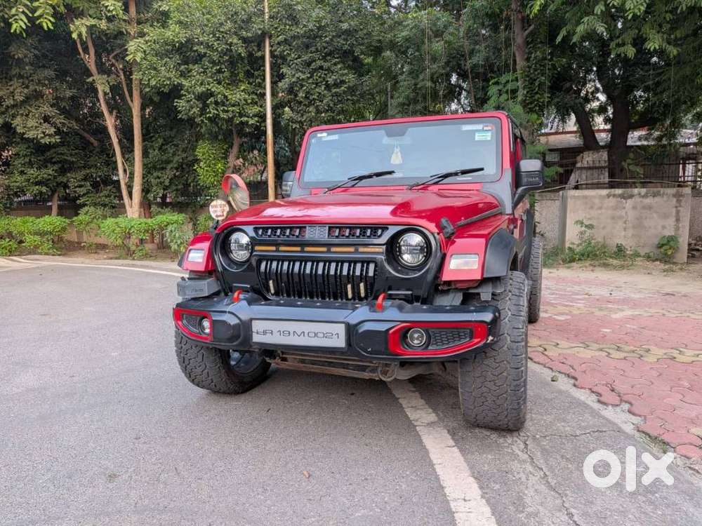 Mahindra Thar Lx Convertible Top Diesel Mt 4wd, 2022, Diesel
