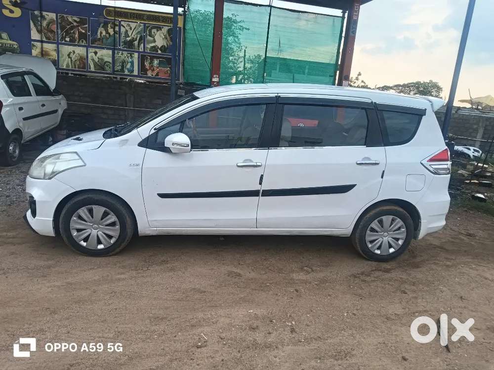 Maruti Suzuki Ertiga 2017 Diesel 200000 Km Driven