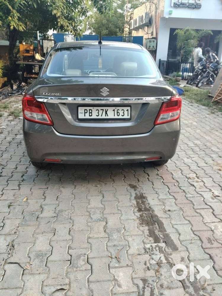 Maruti Suzuki Swift Dzire Vxi Optional, 2022, Petrol