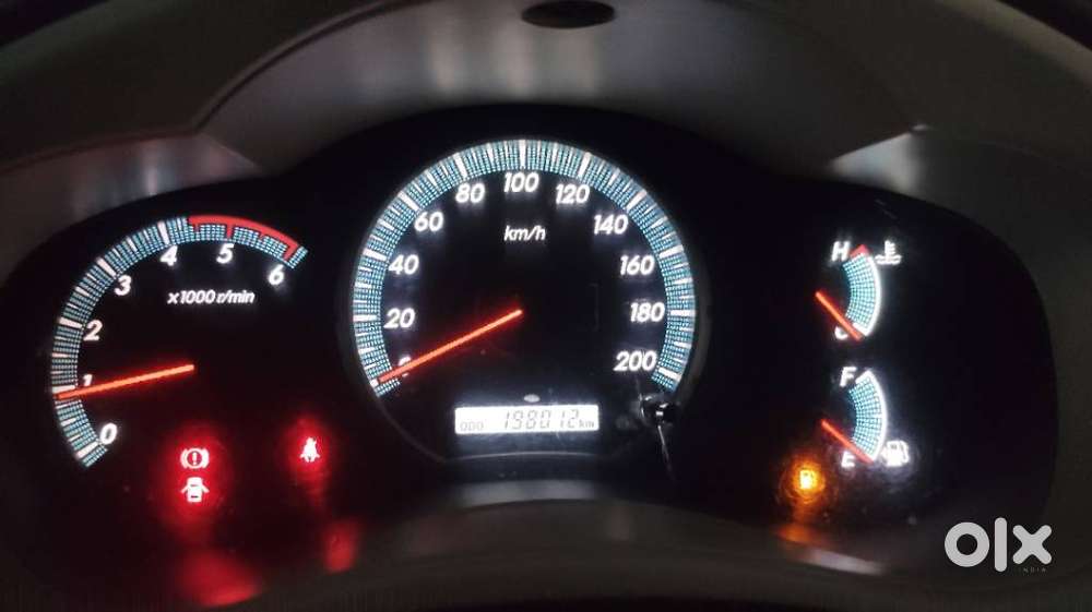 Toyota Innova 2.5 Z Diesel 7 Seater, 2014, Diesel