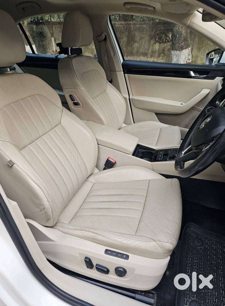 Skoda Superb 2.0 L&k Tsi At, 2017, Petrol