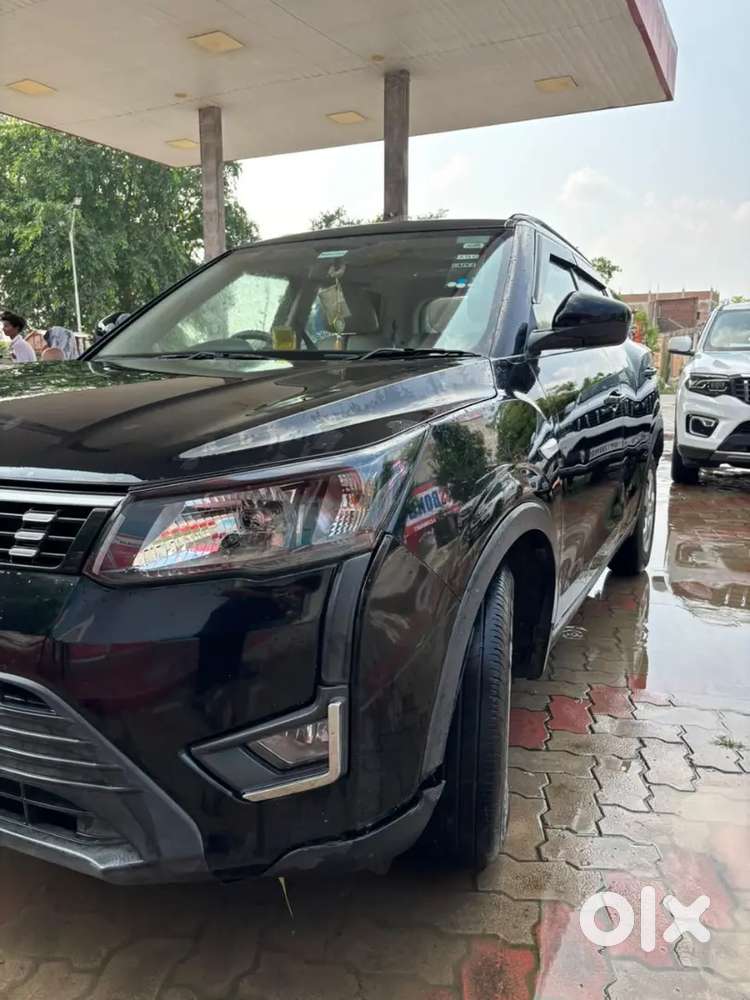 Mahindra Xuv300 Diesel 2022 First Owner