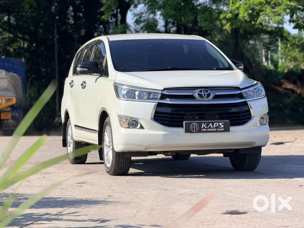 Toyota Innova Crysta 2.8z Automatic, 2016, Diesel