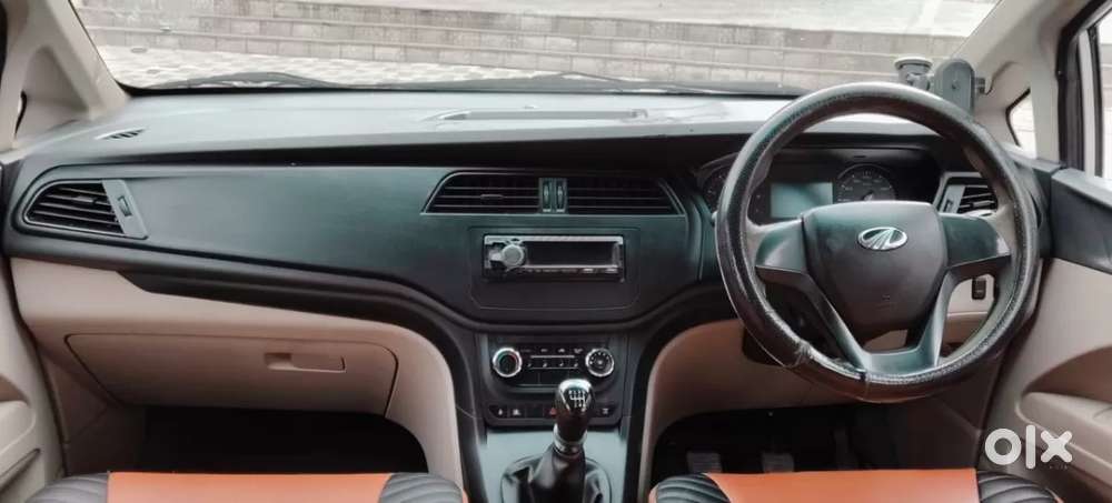 Mahindra Marazzo M2 8str, 2022, Diesel