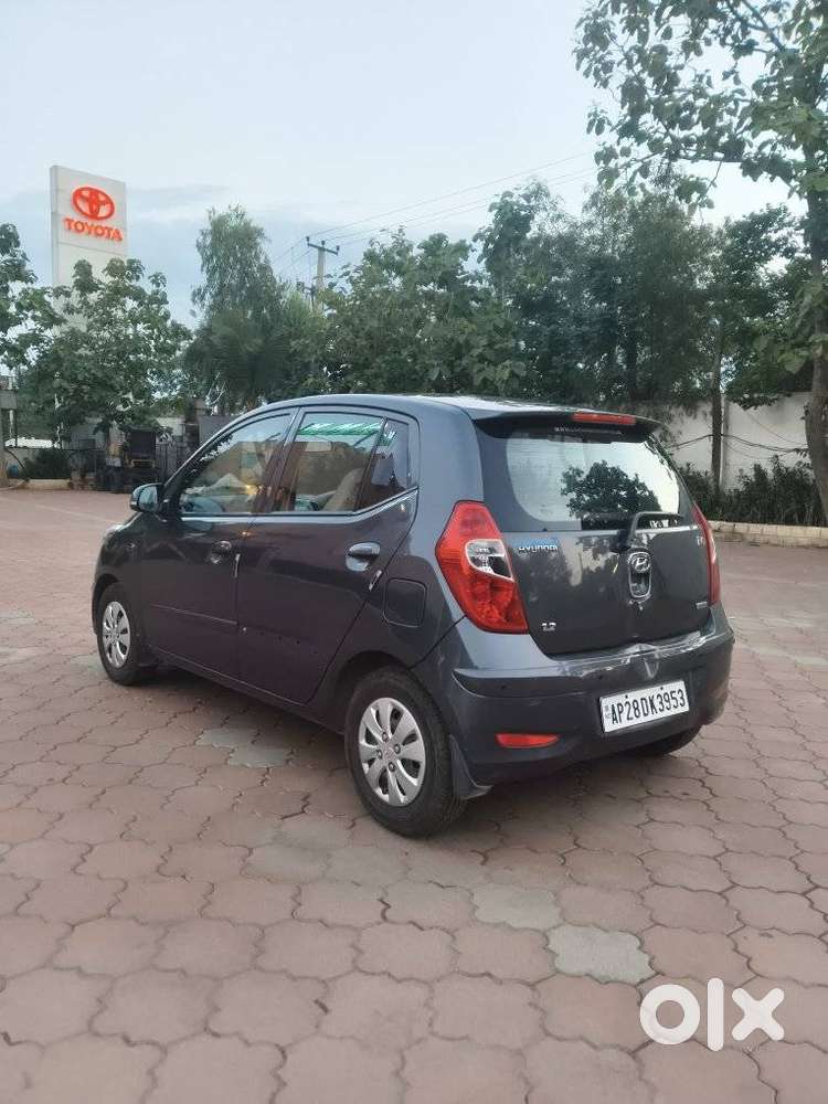 Hyundai I10 Sportz, 2011, Petrol