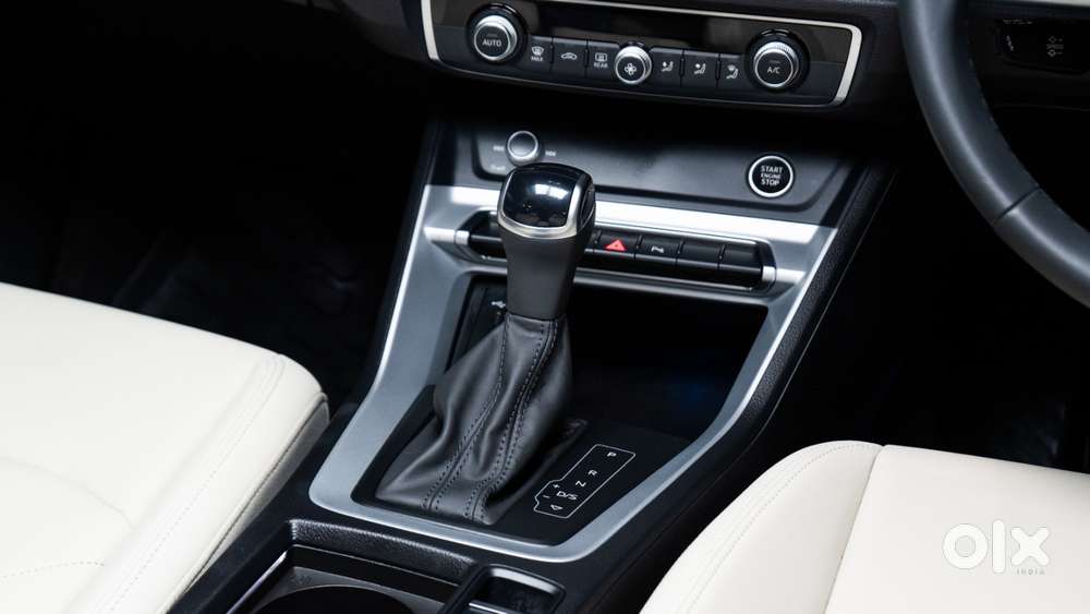 Audi Q3 40 Tfsi Premium Plus, 2025, Petrol